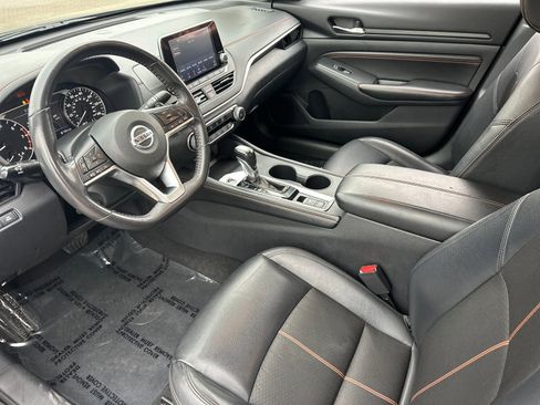 Used 2022 Nissan Altima 2.5 SR image 9