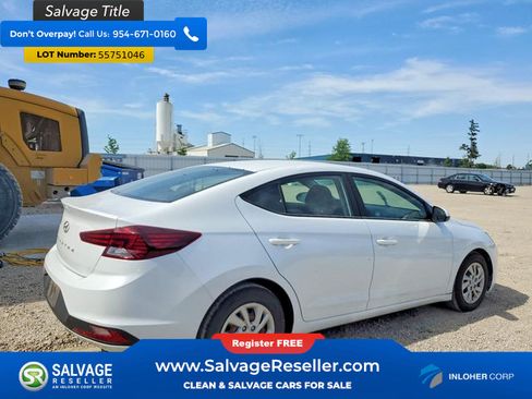 Used 2019 Hyundai Elantra SE w/ Cargo Package FWD image 4