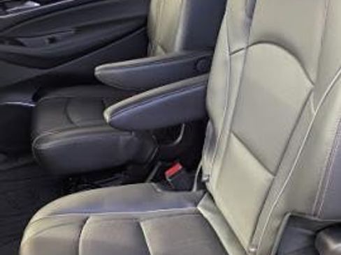 Used 2021 Buick Enclave Avenir image 15