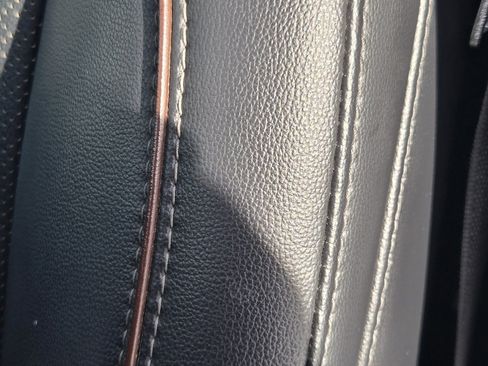 Used 2021 Ford F150 Lariat w/ Equipment Group 502A High image 17