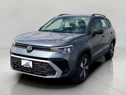Used 2025 Volkswagen Taos S AWD/4WD image 3