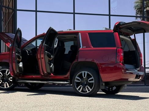 Used 2016 Chevrolet Tahoe LTZ AWD/4WD image 29