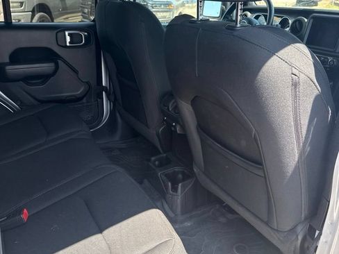 Used 2022 Jeep Wrangler Unlimited Sport AWD/4WD image 15
