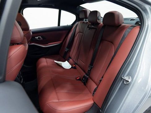 Certified 2025 BMW 330i xDrive Sedan w/ Premium Package image 23