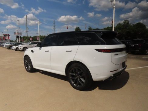 Used 2025 Land Rover Range Rover Sport Dynamic SE AWD/4WD image 15