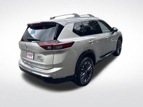 Used 2025 Nissan Rogue Platinum w/ Platinum Premium Package AWD/4WD image 7