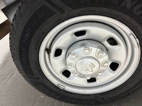Used 2022 RAM 2500 Tradesman AWD/4WD image 39