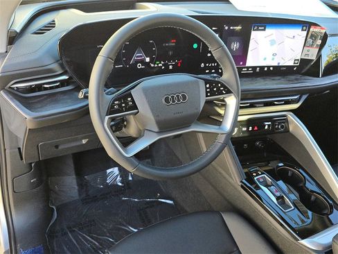 New 2025 Audi Q5 2.0T Premium Plus image 16