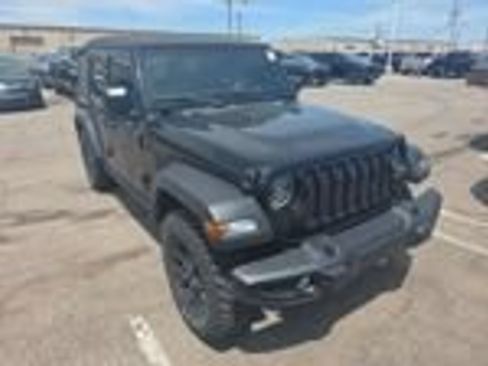 Used 2023 Jeep Wrangler Unlimited Sport AWD/4WD image 3