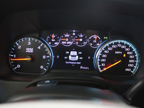 Used 2018 GMC Yukon XL Denali w/ Open Road Package AWD/4WD image 36