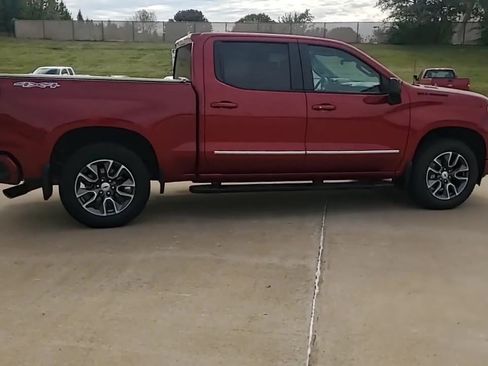 Used 2024 Chevrolet Silverado 1500 RST w/ Protection Package AWD/4WD image 9