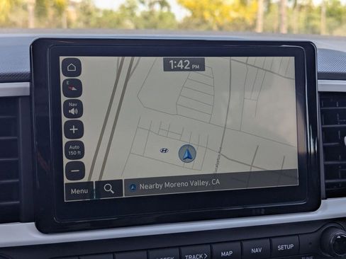 New 2025 Hyundai Venue Limited image 23