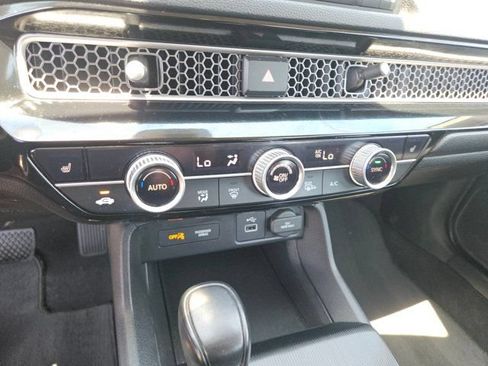 Used 2022 Honda Civic EX image 19
