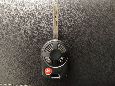 Used 2018 Ford Escape SE AWD/4WD image 32
