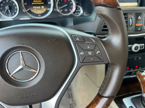 Used 2012 Mercedes-Benz E 350 Coupe image 32