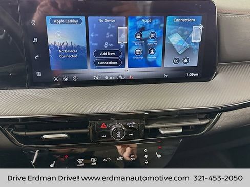 Used 2026 Nissan Kicks SR w/ SR Premium Package image 19