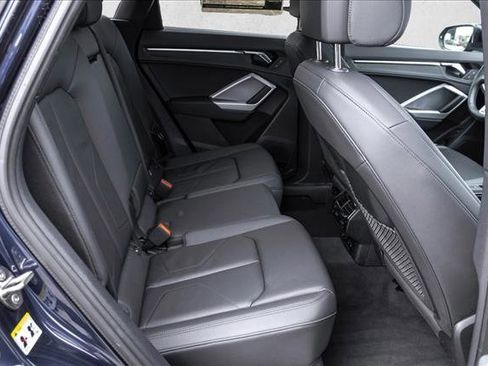 Used 2023 Audi Q3 2.0T Premium Plus w/ Premium Plus Package image 24