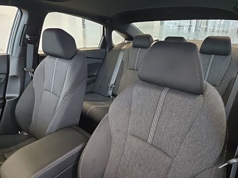 Used 2023 Honda Accord Sport image 10