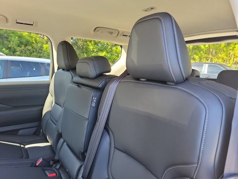 New 2026 Nissan Armada SV AWD/4WD image 16