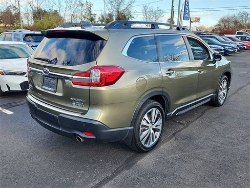 Used 2022 Subaru Ascent Limited w/ Technology Package image 6