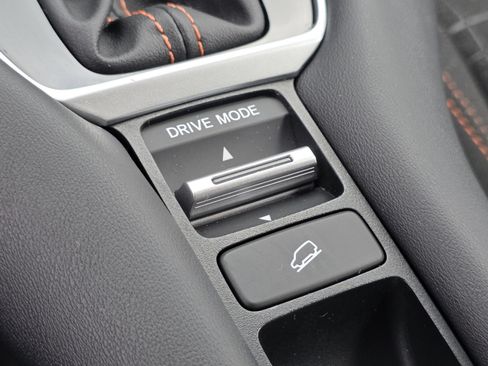 Certified 2024 Honda HR-V Sport image 8