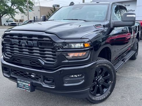 Certified 2026 RAM 2500 Big Horn AWD/4WD image 3