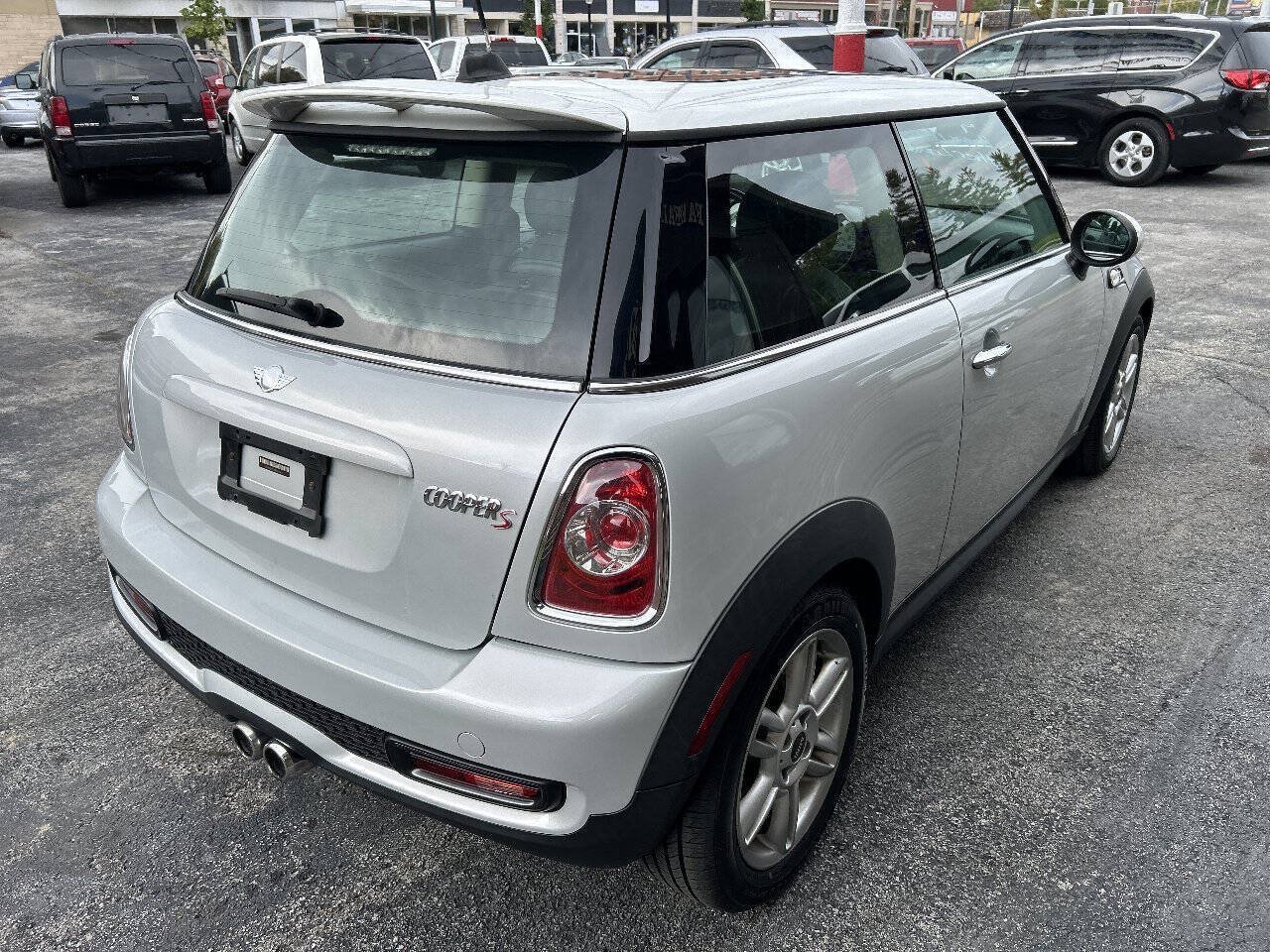 Used 2011 MINI Cooper S FWD image 5