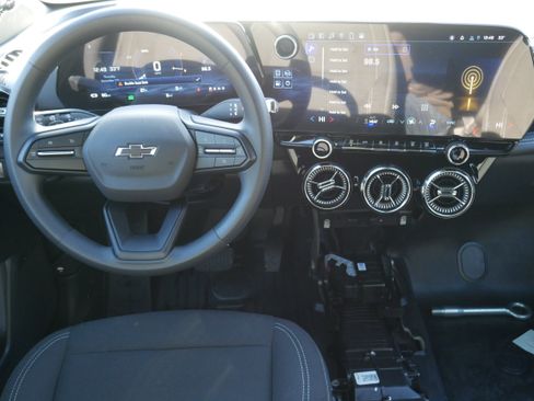 New 2025 Chevrolet Blazer EV AWD Police w/ Remote Keyless Entry Package image 16