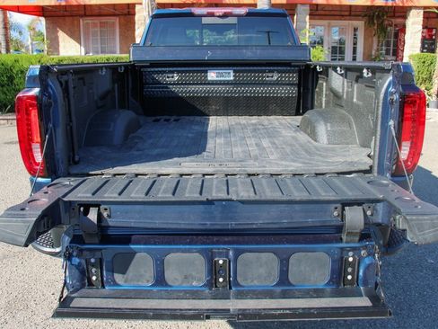 Used 2020 GMC Sierra 3500 Denali w/ Denali Ultimate Package image 9