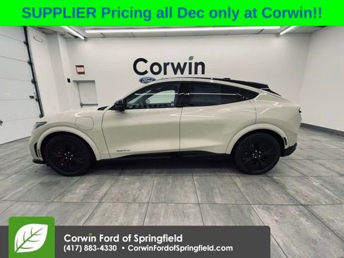 New 2025 Ford Mustang Mach-E GT image 2