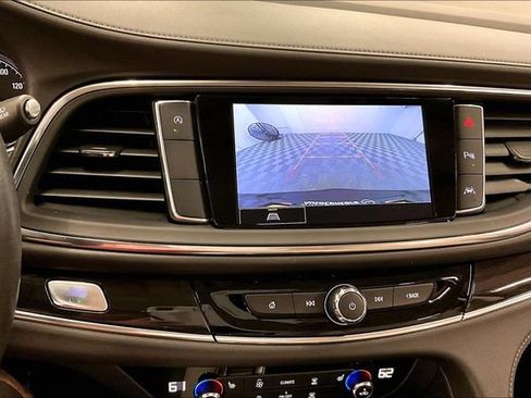 Used 2023 Buick Enclave Essence w/ Sport Touring Edition FWD image 29
