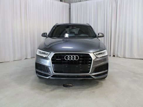 Used 2018 Audi Q3 2.0T Premium Plus w/ Premium Plus Package AWD/4WD image 37