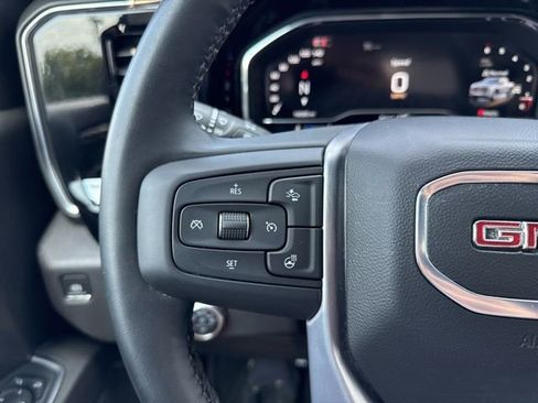 Used 2024 GMC Sierra 1500 Elevation image 15