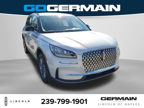 New 2026 Lincoln Corsair Premiere image 5