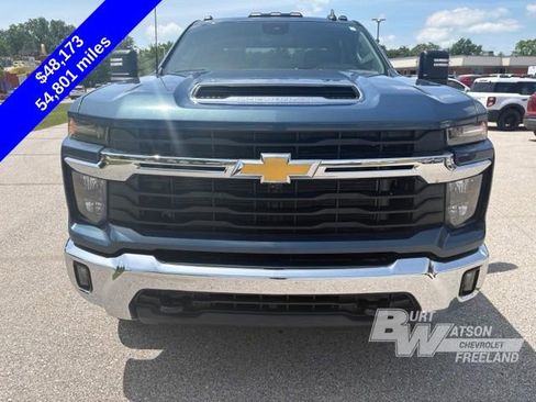 Used 2024 Chevrolet Silverado 2500 LT w/ All Star Edition AWD/4WD image 10