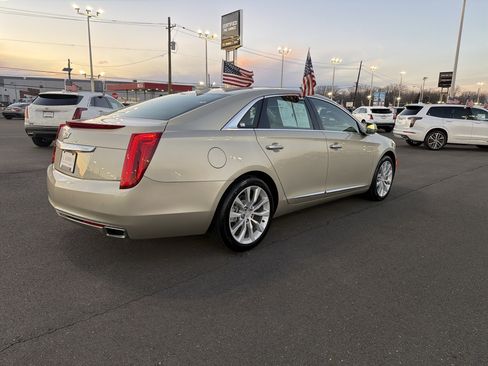 Used 2016 Cadillac XTS Luxury w/ Driver Awareness Package image 5