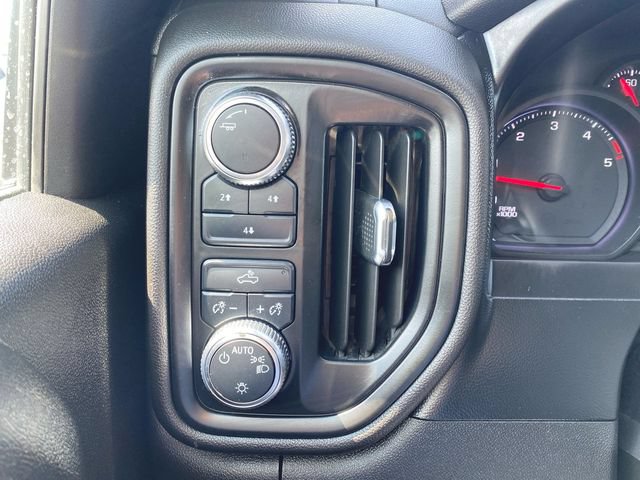 Used 2021 GMC Sierra 2500 4x4 Crew Cab w/ Convenience Package image 16