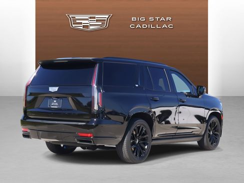 Used 2024 Cadillac Escalade Sport w/ LPO, ONYX Package AWD/4WD image 5