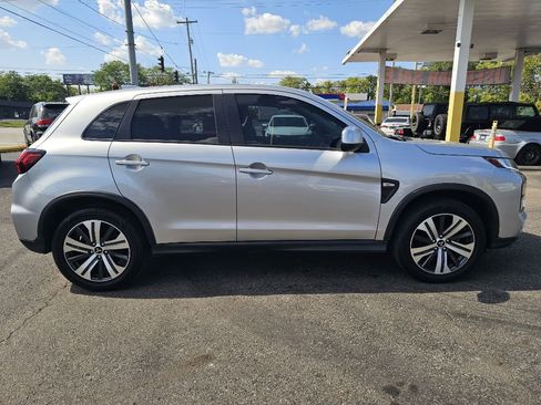Used 2021 Mitsubishi Outlander Sport Black Edition image 15