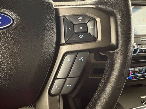 Used 2018 Ford Expedition XLT w/ Equipment Group 202A RWD image 27