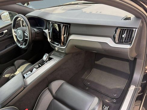 Certified 2024 Volvo S60 B5 Plus FWD image 31
