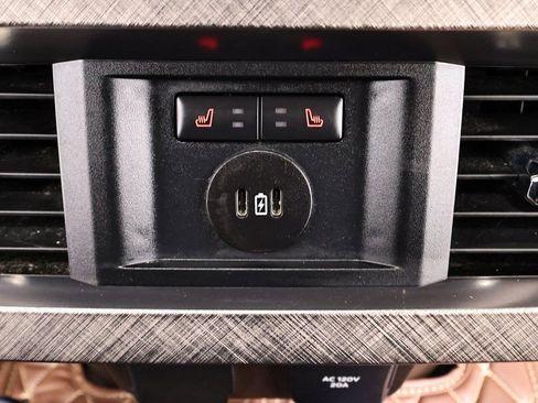 Certified 2023 Ford F450 King Ranch w/ Chrome Package image 17