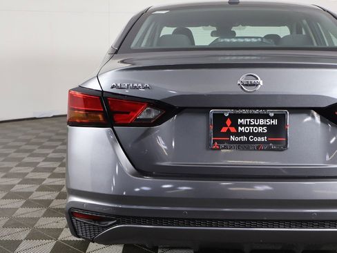 Used 2022 Nissan Altima 2.5 SV image 12