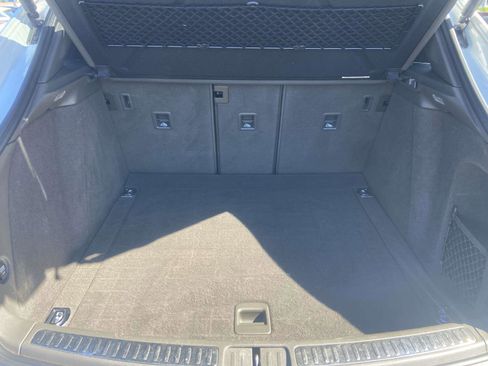 Used 2017 Porsche Macan S image 12