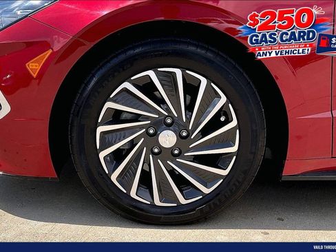 Used 2023 Hyundai Sonata SEL w/ Cargo Package FWD image 9
