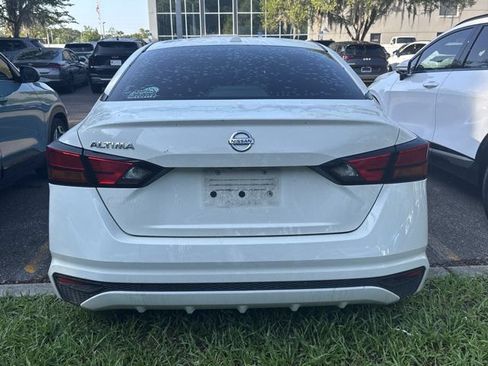 Used 2020 Nissan Altima 2.5 S FWD image 5