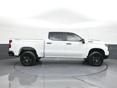 New 2026 Chevrolet Silverado 1500 LT Trail Boss w/ LPO, Dark Essentials Package image 17