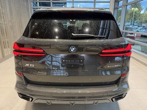New 2026 BMW X5 xDrive50e w/ M Sport Package image 5