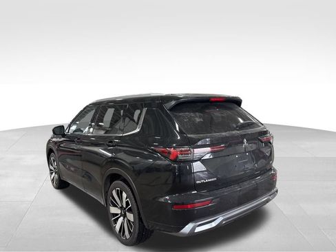 Used 2025 Mitsubishi Outlander SEL image 7