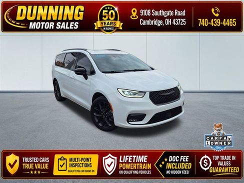 Used 2023 Chrysler Pacifica Limited w/ S Appearance Package AWD/4WD image 1